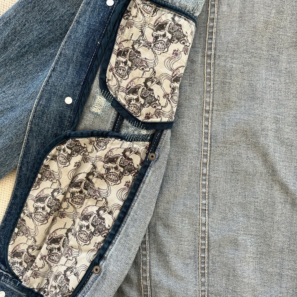Wayne Cooper Distressed Denim Jacket Unisex Size M - Picture 5 of 6